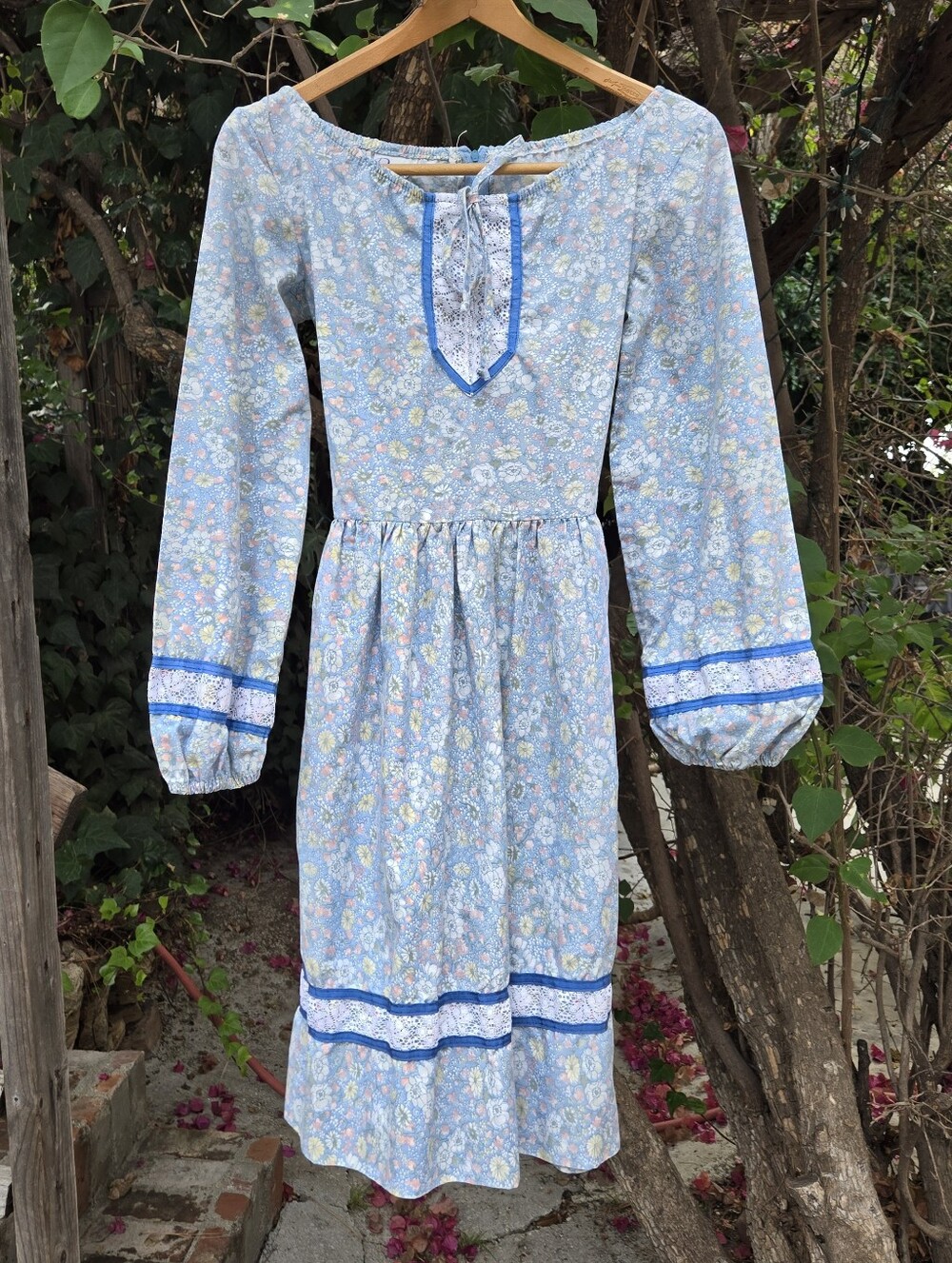 Vintage 70s Blue Floral Long-Sleeve Dress S As Is